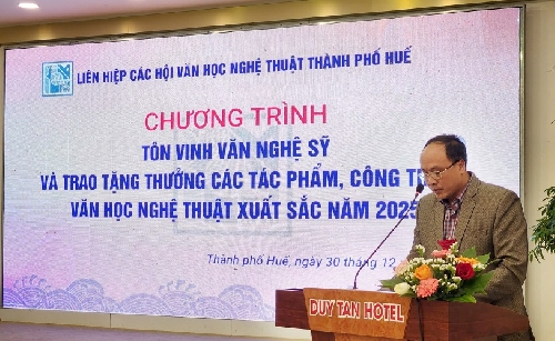 Tôn vinh văn nghệ sĩ và trao tặng thưởng tác phẩm, công trình VHNT xuất sắc năm 2025